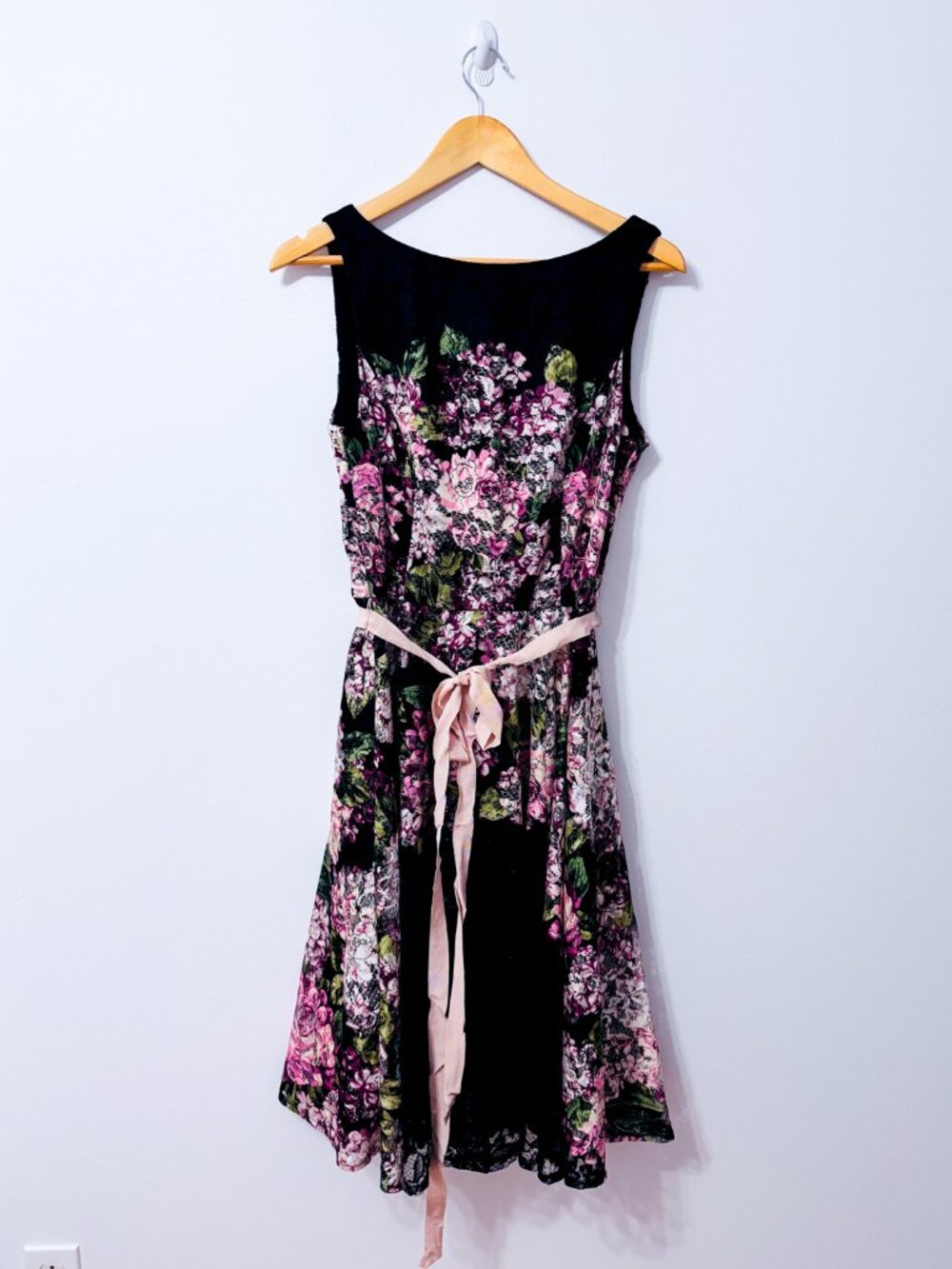 LAURA Black Pink Floral Lace Fit Flare Midi Dress Tie Waist Size 10